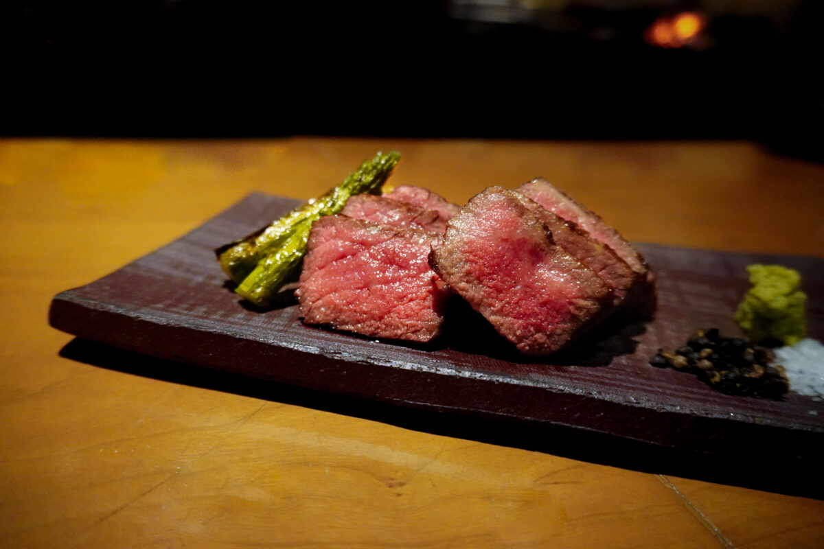 あなたが現在見ているのは 《神楽坂 囲炉裏 肉よろず》<br>心温まる敬老の日を