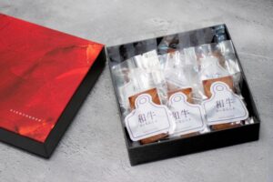 投稿についてもっと詳しく 薪火の香ばしさをまとった和牛生まれの新感覚スイーツ「和牛ふぃなんしぇ」が新登場！