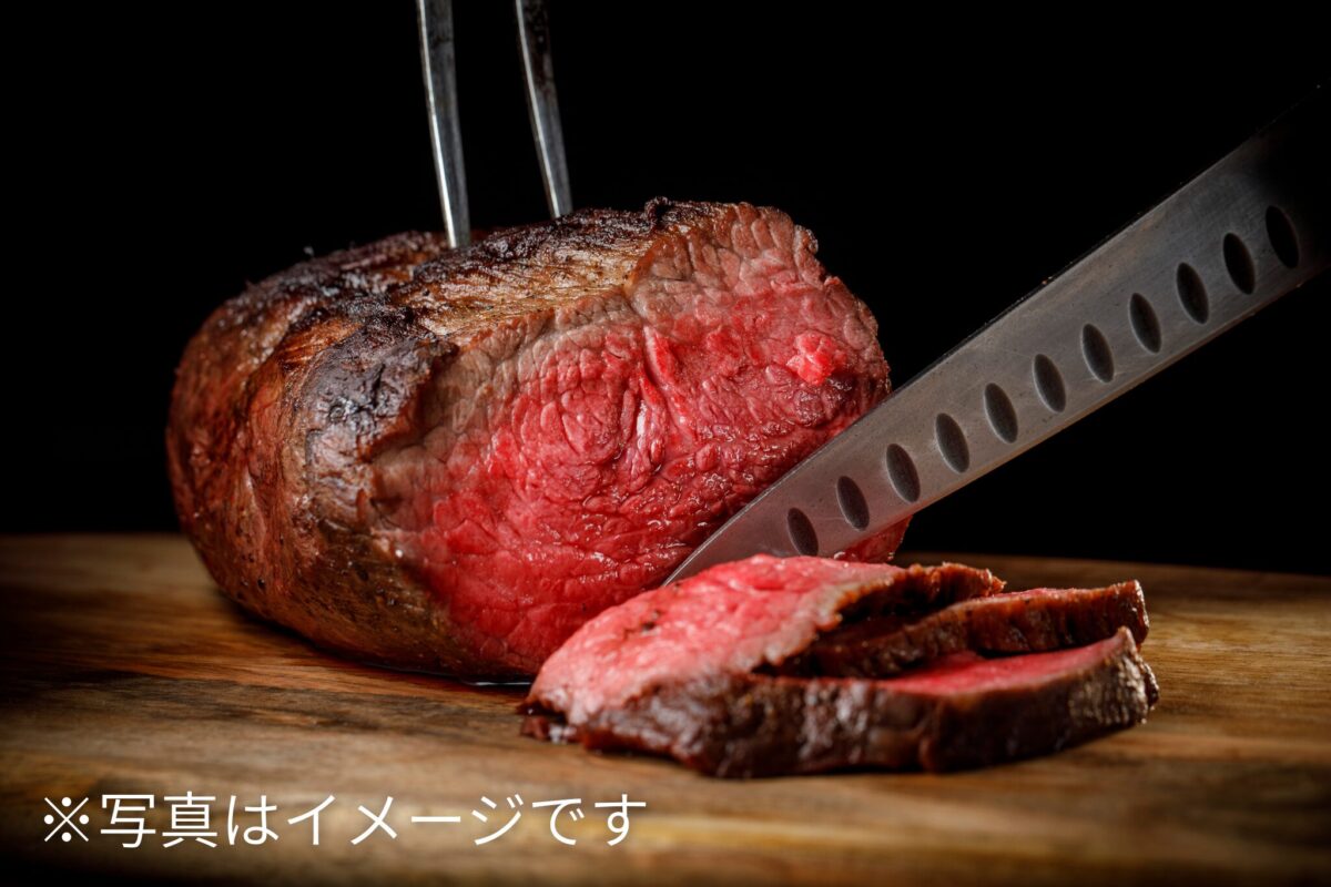 『かまど焼 NIKUYOROZU』にて、ご自宅でも“お店クオリティ”のクリスマスをご自宅でお楽しみいただけるよう、ローストチキン・ローストビーフ・ローストダックの3種をテイクアウト限定で販売いたします。